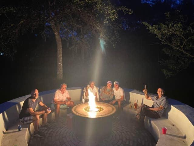Jupiter Waterfalls - Newly Updated - Tiki Hut, Fire Pit, Kitchen, Pool Heater And More Dış mekan fotoğraf