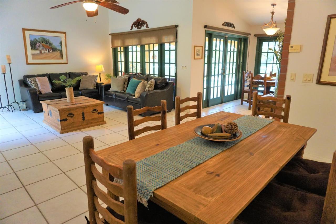 Jupiter Waterfalls - Newly Updated - Tiki Hut, Fire Pit, Kitchen, Pool Heater And More Dış mekan fotoğraf