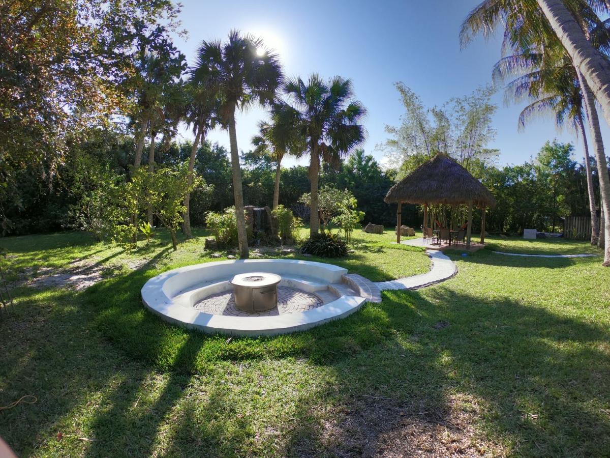 Jupiter Waterfalls - Newly Updated - Tiki Hut, Fire Pit, Kitchen, Pool Heater And More Dış mekan fotoğraf